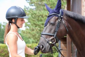 une bonne relation cheval cavalier pour de meilleur résultats en compétition et une équitation plus précise